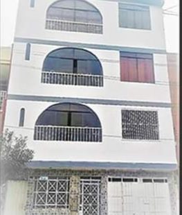 VENDO DEPARTAMENTO SAN MARTIN DE PORRES 3DORMITORIOS 1 BAÑO SALA COMEDOR COCINA VISTA CALLE 2DO.PISO CERCA AV. LOS ALISOS AV.UNIVERSITARIA