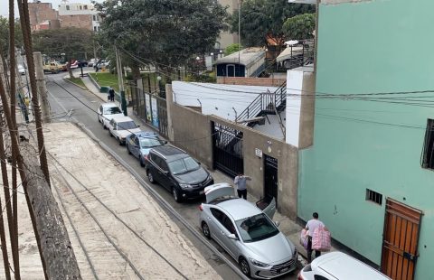 SURCO TERRENO EN VENTA 310M2 BUENA UBICACION CERCA AL COLEGIO JORGE CHAVEZ X.CALLE COMBATE DE IQUIQUE